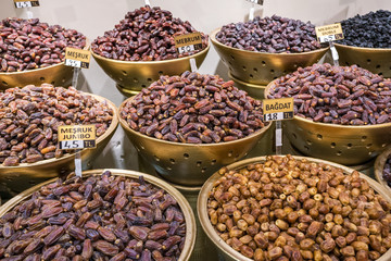 Various types of dried dates for sale in Turkey