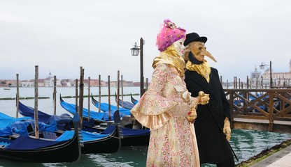 les masques au Carnaval de Venise Italie