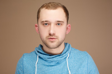 Obraz premium emotional man posing on the camera