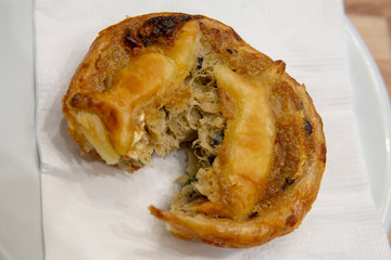 Empada, Stuffed bacalao pie