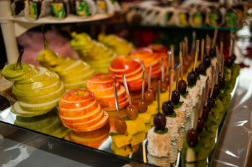 Fresh fruit canapes