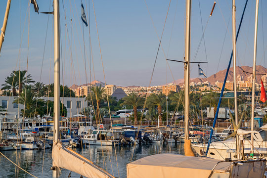 Hotels, yachts and boats in Eilat