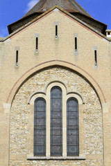 Fototapeta na wymiar Eglise Saint-Denis-Sainte-Foy. Coulommiers. / Church Saint-Denis-Sainte-Foy. Coulommiers.
