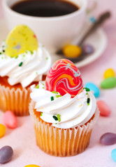 Easter vanilla cupcakes.