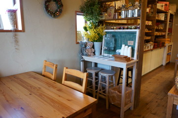 Cafe water server