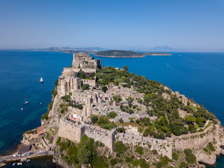 Vista aerea del Castello Aragonese, Ischia, Napoli