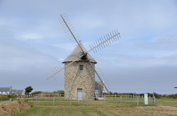 Fototapeta na wymiar Moulin de Trouguer, Bretagne