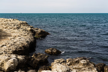Fototapeta na wymiar stones and rocks on the sea coast