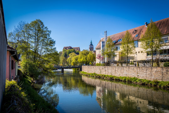 Backnanger Biegel mit Stadtturm und Murr