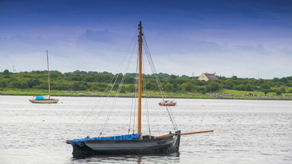 11376_A_small_sailboat_floating_on_the_sea_in_Ireland.jpg