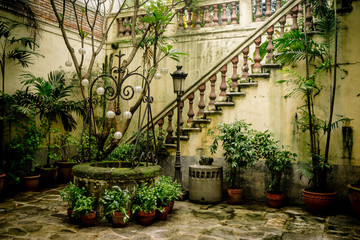 Fototapeta na wymiar Colonial courtyard interior in philippines manila