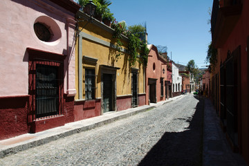 Obraz premium A street in the historic center, San Miguel de Allende, Guanajuato, Mexico.