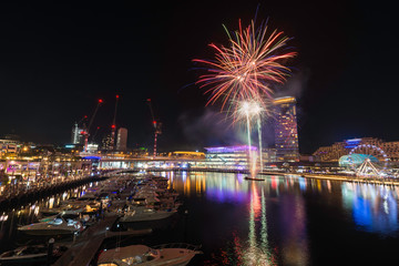 Obraz premium Fireworks in Darling Harbour, Sydney