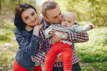 Fototapeta premium Family in a spring park