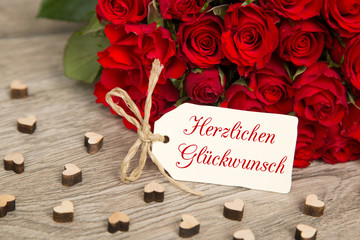 Rosen und Herz: Herzlichen Glückwunsch