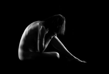 Artistic nude girl in black and white