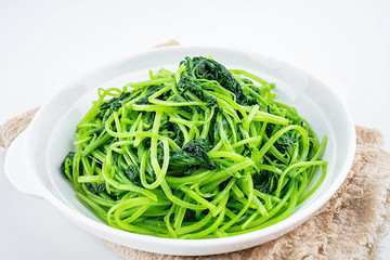 Spring seasonal vegetable gourmet fried motherwort
