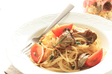 Smoked oyster and tomato spaghetti