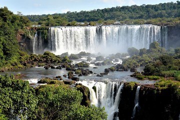 IGUAZU (naturaleza, cascadas, indectos aves)