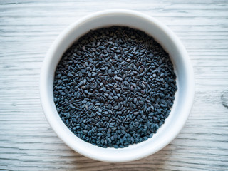 Black sesame in white bowl