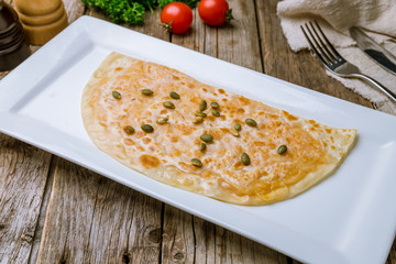 plate with Qutab