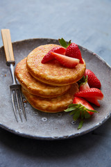 Brunch pancakes with berries