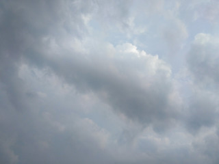 Obraz premium White soft cloud texture on blue sky background