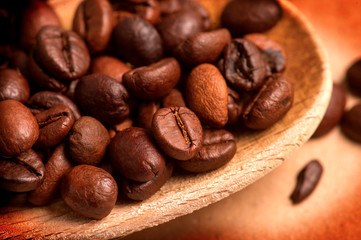Chicchi di caffè tostato