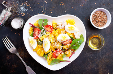 pasta with cheese and manhold