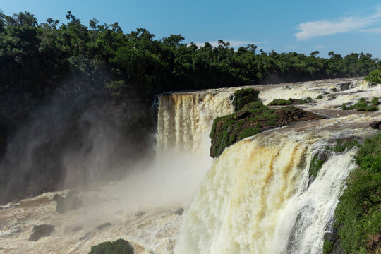 Saltos del monday