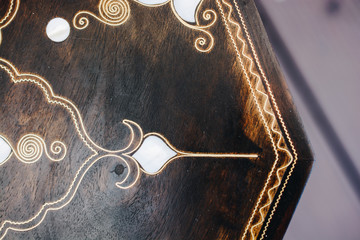 Example of Mother of Pearl inlays