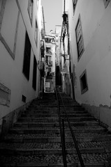 Fototapeta na wymiar narrow street in the city