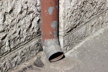 Downspout waterspout rainwater drainage pipe building 