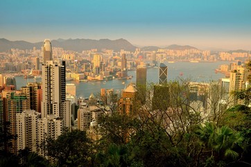 Obraz premium Hong Kong central district skyline and Victoria Harbour