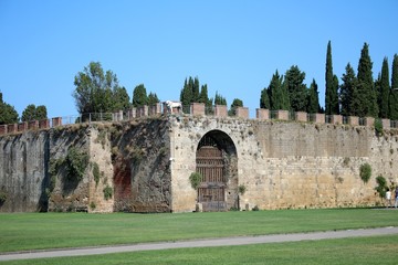 Obraz premium Lucca wall Italy