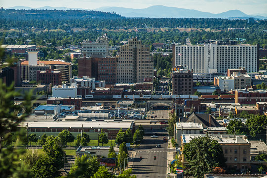 Spokane washington city skyline and spokane valley views