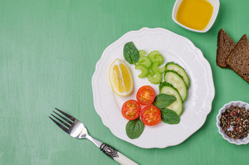 Salad of raw vegetables