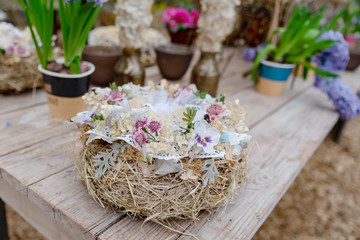 Ostern, schöne Tischdekoration, romantisch