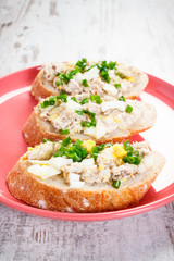 Sandwiches with fresh mackerel fish paste, egg and chives