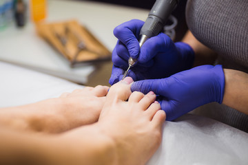 Hardware pedicure procedure