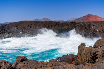 Spain, Lanzarote, Amazing huge waves breaking in tourism destination los hervideros bay