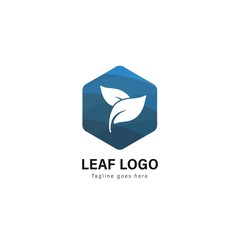 Obraz premium Leaf logo template design. Leaf logo with modern frame vector design