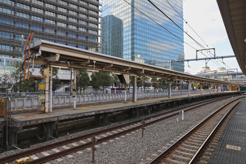 Fototapeta na wymiar 大崎駅のホーム