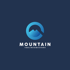 Obraz premium Mountain Logo / Gradient Icon / Digital Vector / Modern Symbol / Business Logo Design Inspiration