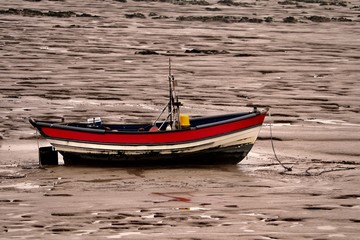 Naklejka premium Tide out on beach Weston-super-Mare England 