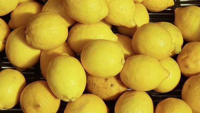 lemons in the market