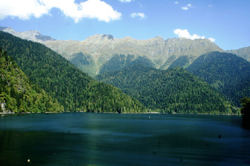 The lake against the background of mountains