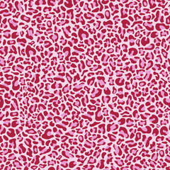 Seamless pattern of leopard skin, textile design © Pure Imagination