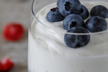 Granola with yogurt and blueberries