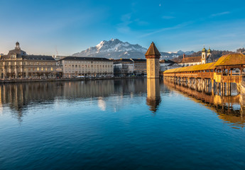 The Chapel bridge with Mount Pilatus in the background, Lucerne (Luzern), Central Switzerland.